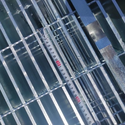 Het Metaalgrating van het koolstofq235 Staal Hoogte 30mm van de Lagerbar