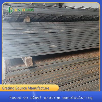 Omheining For Poultry Cage van Mesh Corrosion Resistant Metal Grate van het hete Onderdompelings de Gegalvaniseerde Net