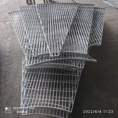 Het speciale Gevormde Staal die Hete Onderdompeling raspen galvaniseerde Aangepaste G325/30/100