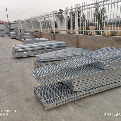 Het speciale Gevormde Staal die Hete Onderdompeling raspen galvaniseerde Aangepaste G325/30/100
