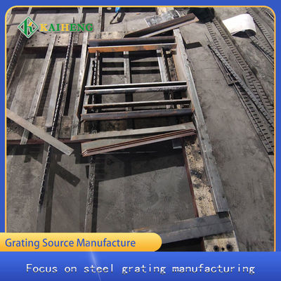 Aangepaste het Staalgrating Q235 Q355 van het sceptische putafval Rek