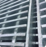 De druk laste Roestvrij staal die 30mm Dragende Barhoogte raspen