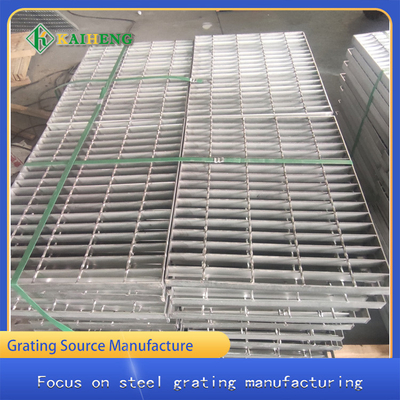 Veiligheid Gelast Mesh Fencing Roof Fall Protection-Traliewerk voor de Trede van de Balkonstap