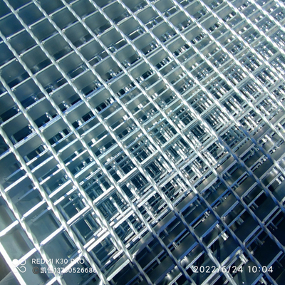 De hete Gegalvaniseerde Staalgrating Druk laste Staalgrating Waterrooster behandelt goed Grating