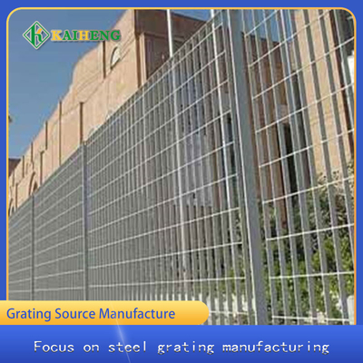 Het Openlucht Plastic Bespuiten van Mesh Metal Grate Fencing With van de 1 Duimdraad van de wegspoorweg
