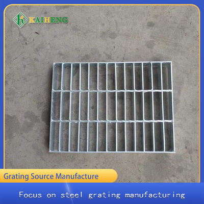 De aangepaste Gegalvaniseerde Plaat van de de Roosterdekking van het Roestvrij staalafvoerkanaal