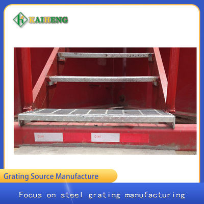 T4 Geruite Platenosing Vastgeboute van de de Roostertrede van het Staalmetaal Loopvlakken 60mm Hoogte